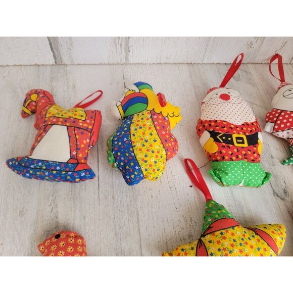 Patchwork variety santa star horse bird ornament Xmas set - Picture 3 of 6